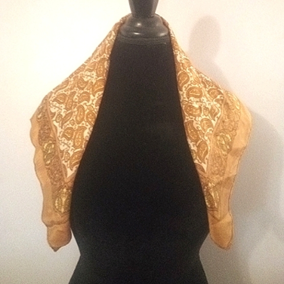 Vintage Paisley Scarf Silky Polyester Brown Square EUC - Picture 5 of 6